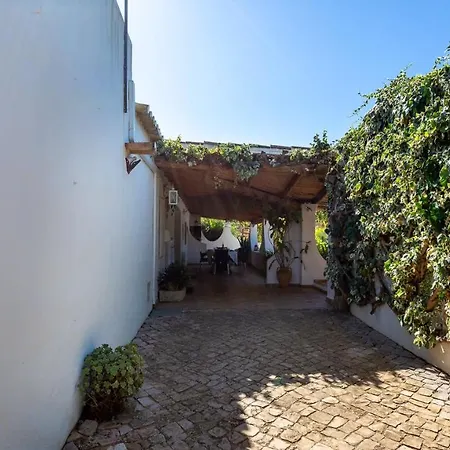 Alice By Portucasa וילה